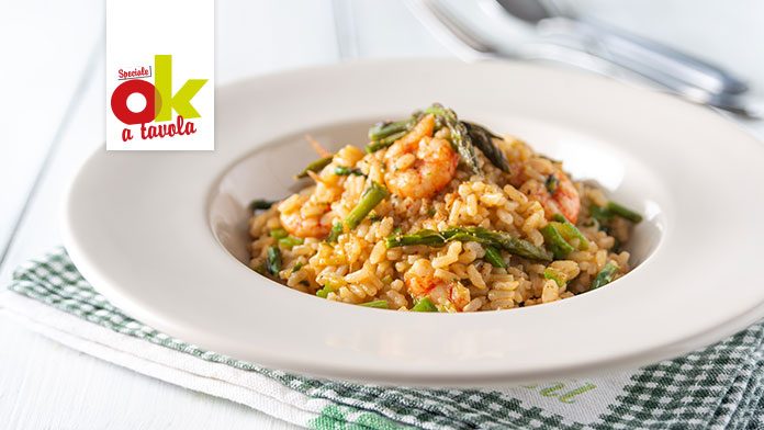 asparagi gamberetti risotto